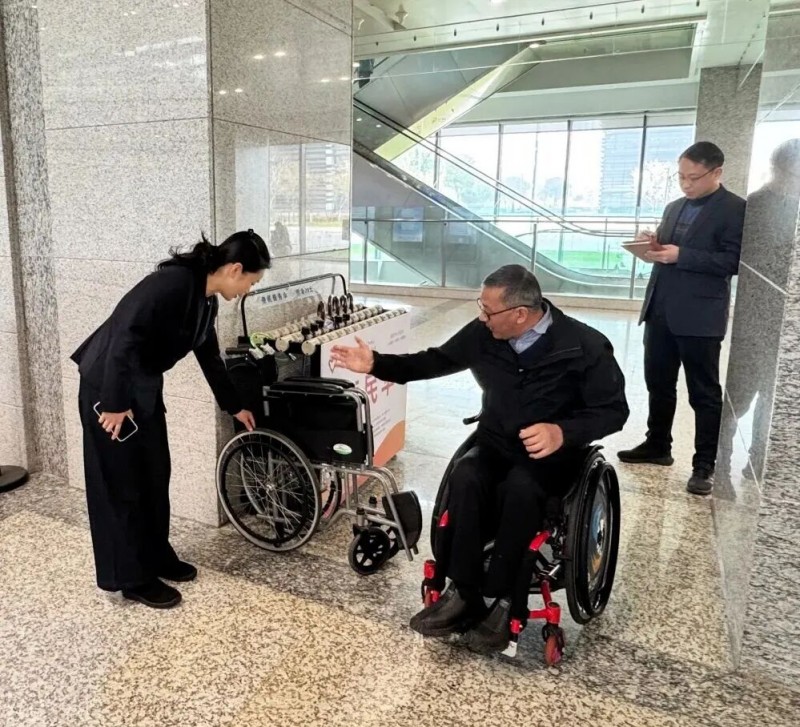 换位寻暖意 无碍守初心——市残联、